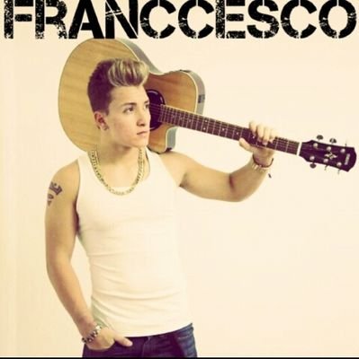 Baggio es mi esposo sin Anillo. Soy DIRECTIONER, CODER, SELENATOR Y FRANCCESQUINA...! y amo el futbol y el Skateboarding