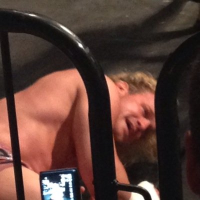 OfficialGaySlut's profile picture. Fuck pussy, love dick.