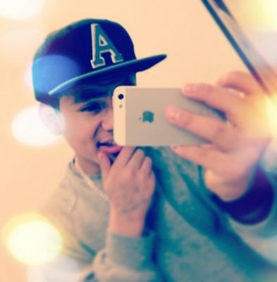 /Single\♡
ig - screwwup713
fb - she _ moans _ kevin
kik-kevindoniz