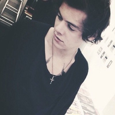 this is a free follow bc ur fab please go follow @fxdingstories , ask me for a follow back ily