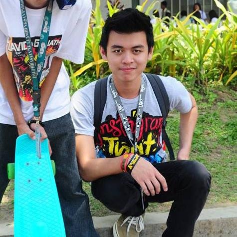 Graphic Artist, Violinist, Skater, Pet Lover, Model @ Nine-Nails who Loves God.^_^

ABOUT ME:
I'm an open minded person.
I like playing my violin.