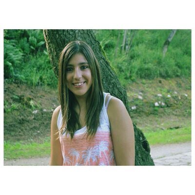 Desde los cinco años siendo una ATLETA más. Atletismo Torrelavega.                                      

[ Aprendí del fallo pero lo repetí aposta]