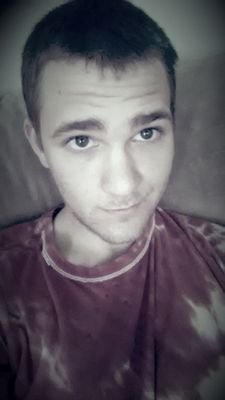 Fuck a bio. Text me.