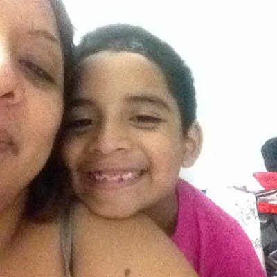 magdahecr's profile picture. http://t.co/uuNNYuAvyD
El ingrediente principal de estas bebidas es el gel puro de sábila, el cual suministra un rico complemento alimenticio.