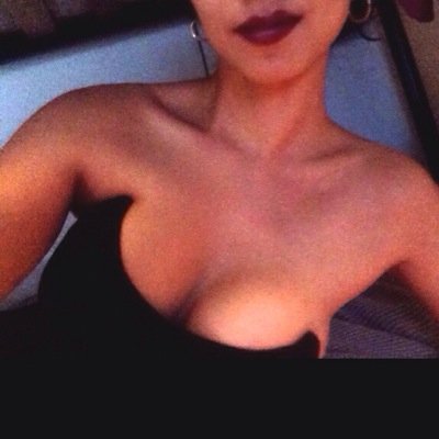 hewitt_wilton's profile picture. Family.
Friends.
& Him.