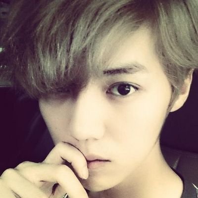 เสี่ยว ลู่ห่าน อยากรู้จักให้รีบทัก อยากรักให้รีบฟอล~