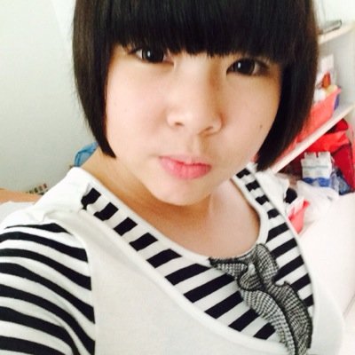 Just a girl teenager. I wannabe an actress when watched Korean movie but I'm not good in study & acting. I just love to sing & dance.