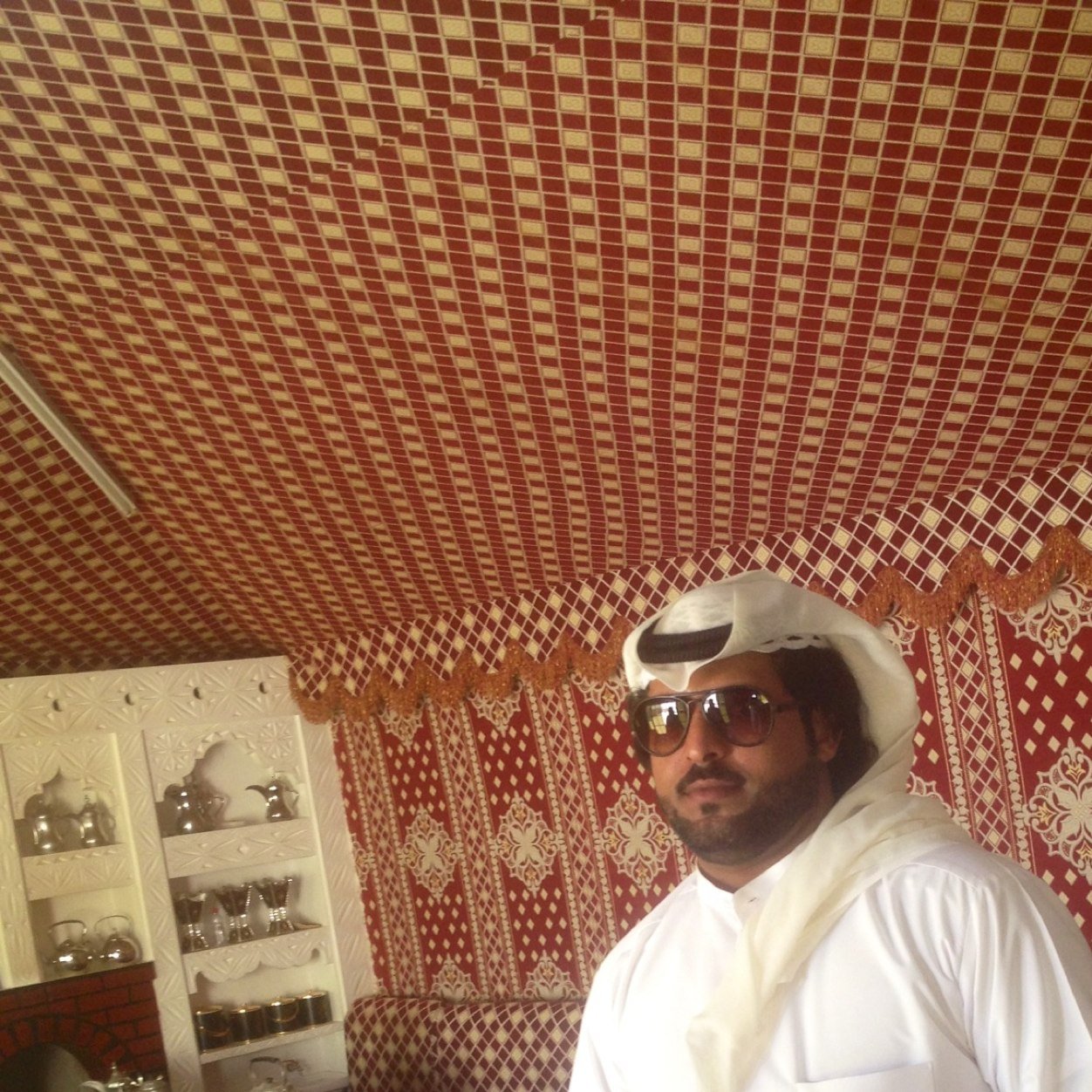 السلام عليكم ورحمه الله وبركاته حسابي الرسميً؛:؛؛: @p0000o0 ً؛::؛:؛