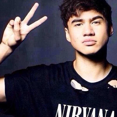 Pls @dedicatedhemmo