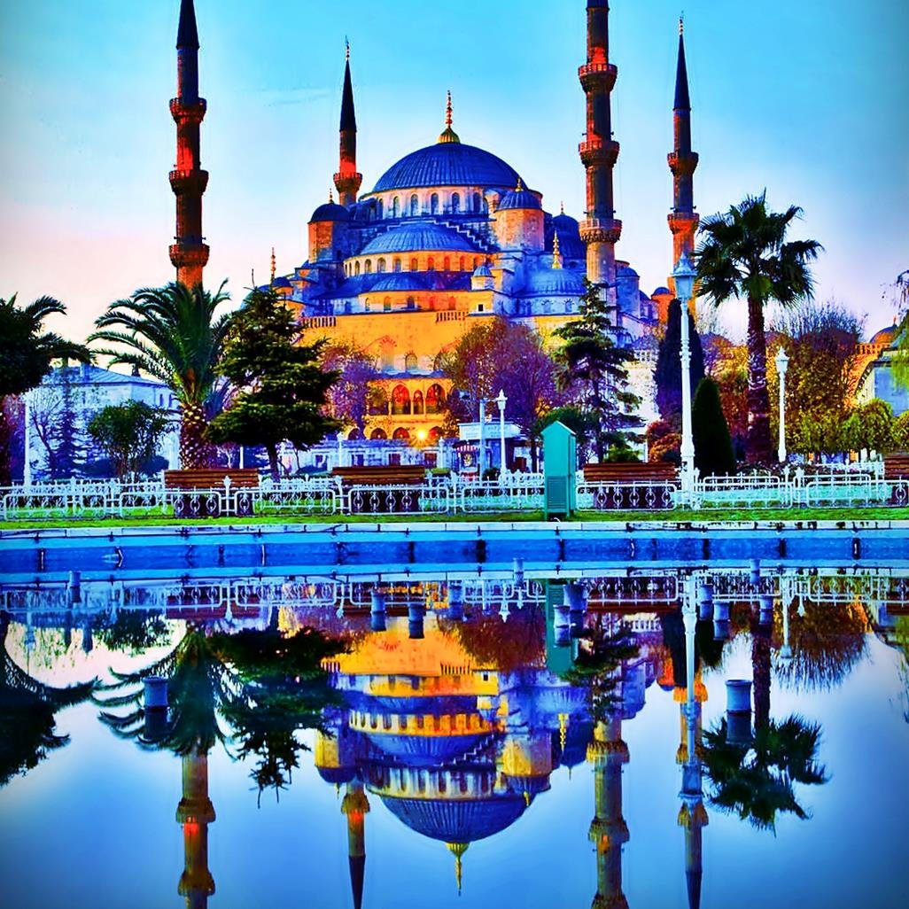#SUMMERinISTANBUL  #CITYGUIDEISTANBUL  #ISTANBULSUMMER  #ISTANBULNOTES  #ISTANBULFRINGE  #ISTANBULARTS