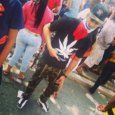 puesto para la mio sin retorno, el lirisista de la tinta fria. makiabelik desde los 13 en la musica hiphop
