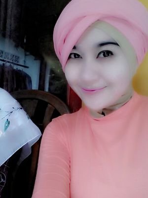 Ibu dan ayahku pahlawanku.