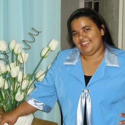 JESUS É MINHA LUZ E NELA ANDAREI.