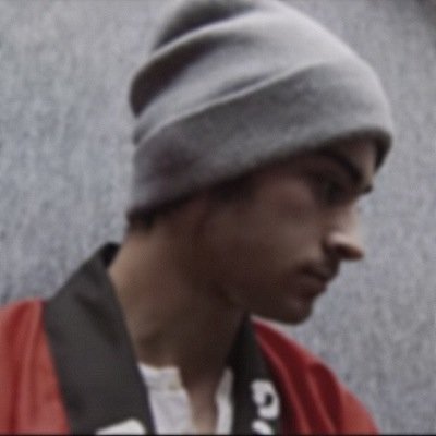 GO FOLLOW @iiGx_ :)