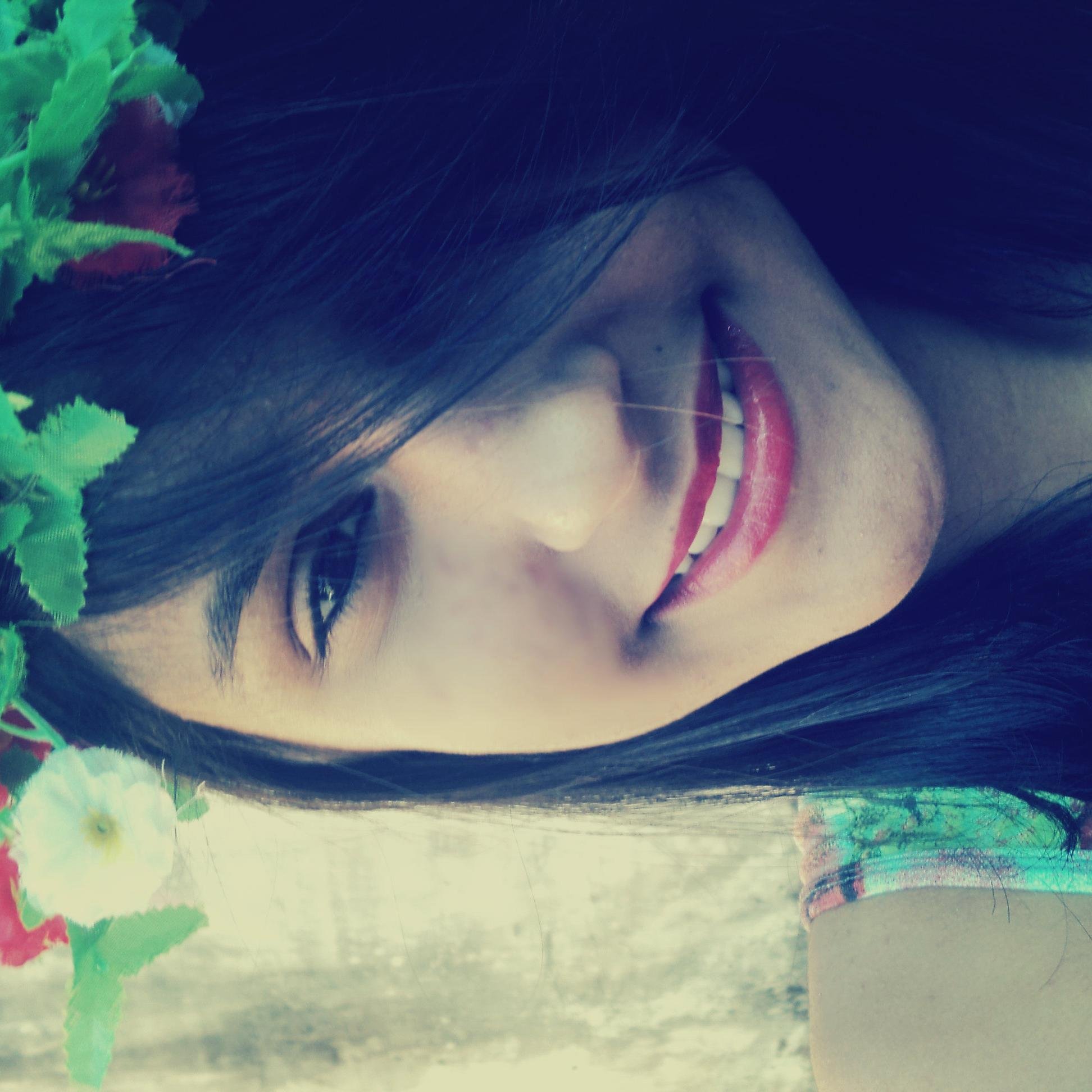 -Que demore, mas que venha e que seja tudo aquilo que sonhei *-*