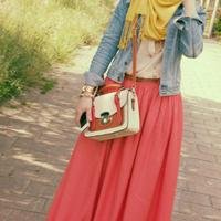 سأرتدي بيآاض نيتي وأعيش  ♥! ..©
