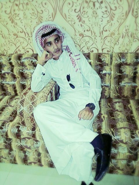 مشتاق اناضر عيونك لين يذبحني الخجلPIN:2BB6B24B