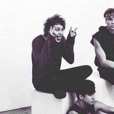 Im a dumb weird person im 15 years old, my english is terrible, im always trying to be kawaii,keep failing ;D Satanic, ❤️; 5SOS, Pokemon, Cutestuff, Cereal