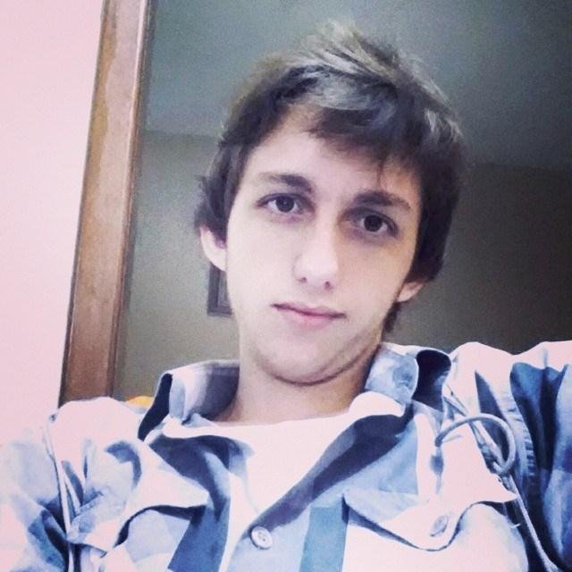 Me siga, e veja o que acontece;)