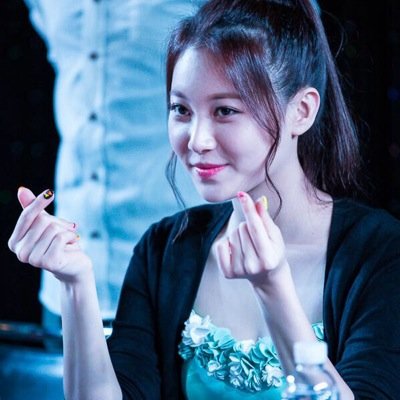 Parody of Kim Ah Young [known as tiyon] ㅡ [L4DY;FΔVOR]