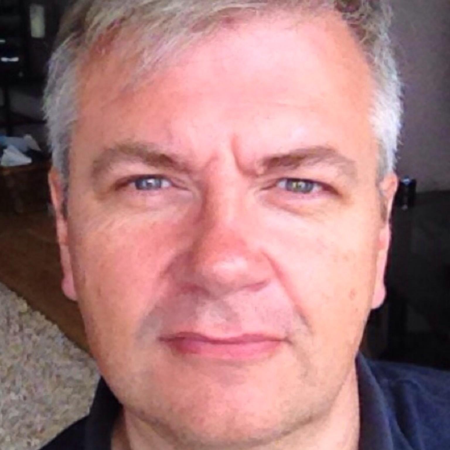 IT architecture grump with 30 years experience and trainee grumpy old man.