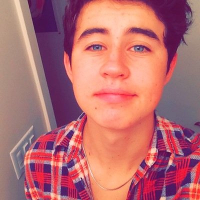free follow! go follow @camxsides and be active for dms to nash, cam, taylor, jj, jg, and jacob! ☺️