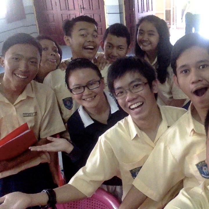 UB Matematika 2013, praise the Lord with my voice, your voice, anda our voices.. everytime is for the Lord with the music.. .