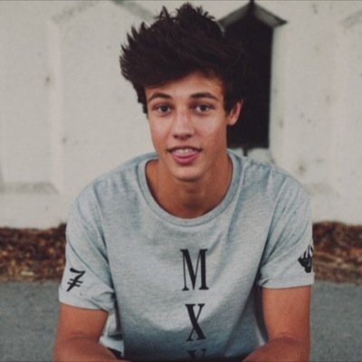 this is a free follow from @grierwhatt so follow her instead(: