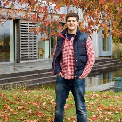 Architect, working @PADstudiouk, living in #NewForest. The Arts/food/drink/fitness/sport and lover of the country/coastal life.