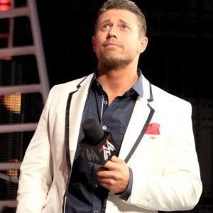 ~I wanna raise my hands with The Miz~ ~Reviewer~WWE AND TWD~
Vanoss/Wildcat/Delrious/Mini/Basic/Lui
