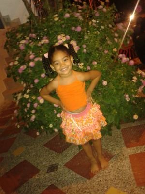 Trabajo en Atlantic International Bpo soy la madre de una hermosa niña