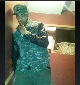 Aspiring Artist/Song-Writer #LostChildren #OrphanLife #NothingCameEasy We 'R' The Movement To Moove Wit #Rushya