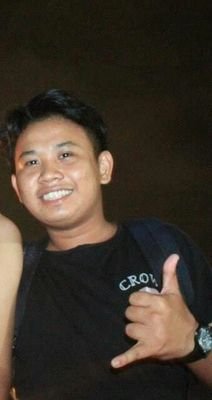 Selow ji bro and sist orangku saya ;) ||@rootsreggaemkzr || R2M Band @R2M14 || HangLoose Band