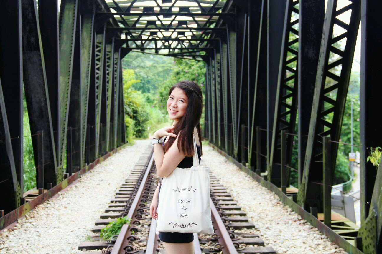 yihua22's profile picture. I wish my eyes could take photos