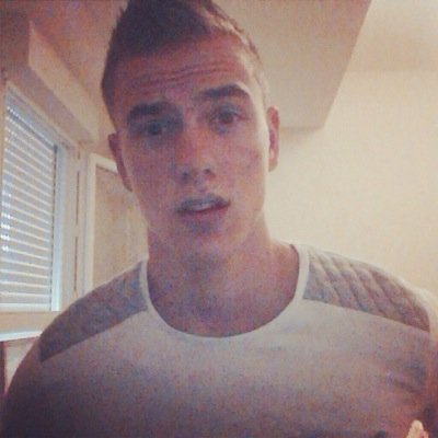 thefuture4124's profile picture. #FollowBack Snap : nicolasloiseau | Insta : nico.loiseauu