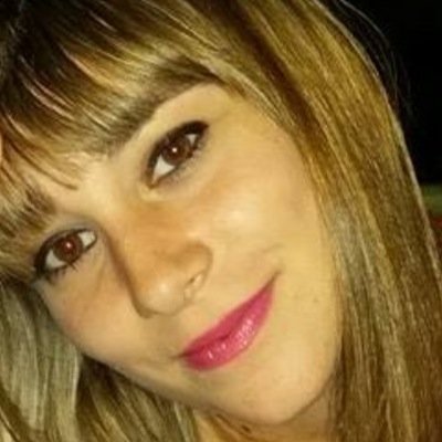 Estudiante de Gestión y administración pública en la UPV.
Feliz :)