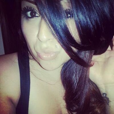 Mom&Dad of two.Just a Girl Who loves Sports.The LakerMami.LakeShowMami. Lakers ♡ #TeamJulianCoz ♡