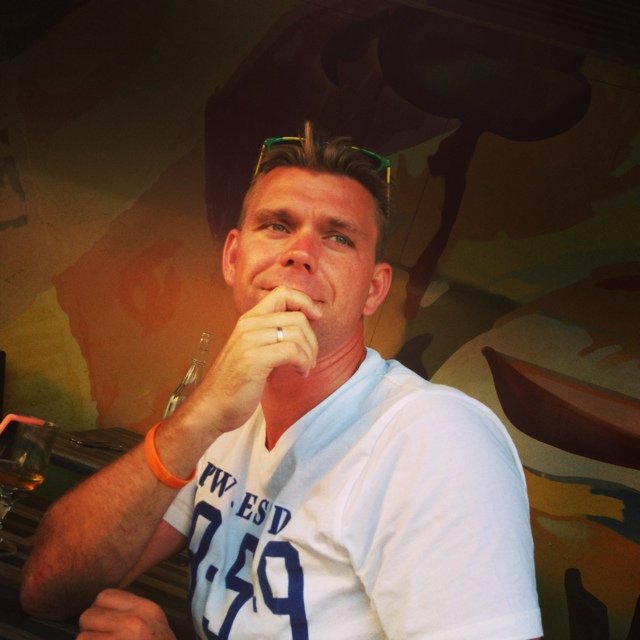 Getrouwd Odie | vader Liselot, Annemijn en Melle | Elst (Gld) |Salesconsultant Bosan Sport | Tennis | Waterpolo | Ajax | Reizen | ALO A'dam