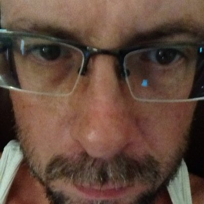 madmic512's profile picture. 