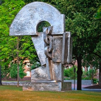 The McDonogh Network is an active and engaged networking organization consisting of multiple generations of Lafayette College black alumni and students.