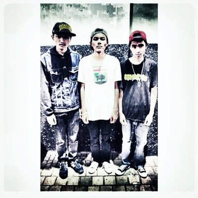 POPPUNK FROM MALANG CITY PUNK SINCE MMXIII Supported by @spayercloth | Booked us : +6285746970775/75685040