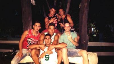 BlankiColon's profile picture. Vivo pa' hacer tonterías y que mi gente se ría y para mí un fracaso es no tener bromas un día.