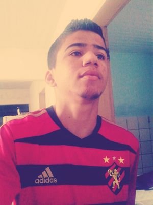 PERNAMBUCANO, 18 ANOS, TORCEDOR DO @SPORTRECIFE & FÃ DA @GAROTASAFADA
Humildade&Disciplina