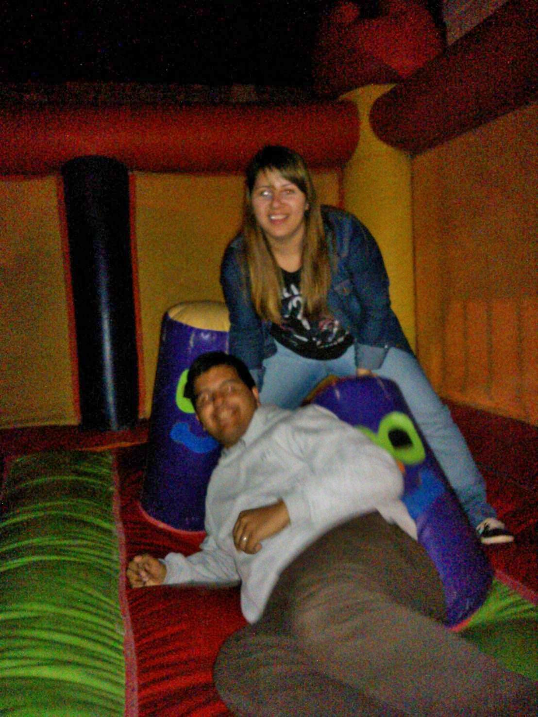 ArtazoAdri's profile picture. Futura maestra, leonina , algo idiota y muy sensible ,enamorada de mi morocho @Emma_Gamero tengo una familia única y protegida  siempre por mi ángel Sebastián.