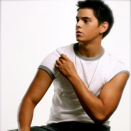 XavierPelonio's profile picture. (RP DRARRY) Gay Sub-related to deceased Erikzon Delatorre- Dark-Quiet-shifts between shy and confident-Filipino 21 yr old~JORDAN~