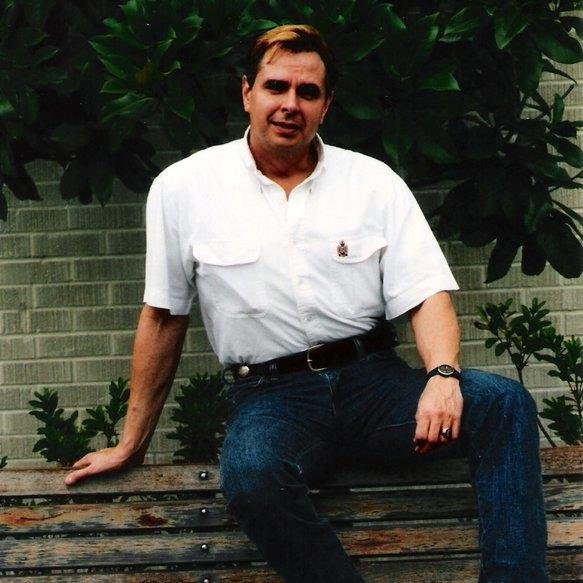 BobbyEverett2's profile picture. Stage Director, Producer, Professional coaching for film, muscial theatre, music, stage presence, interviews, auditions and casting. Always looking for friends.