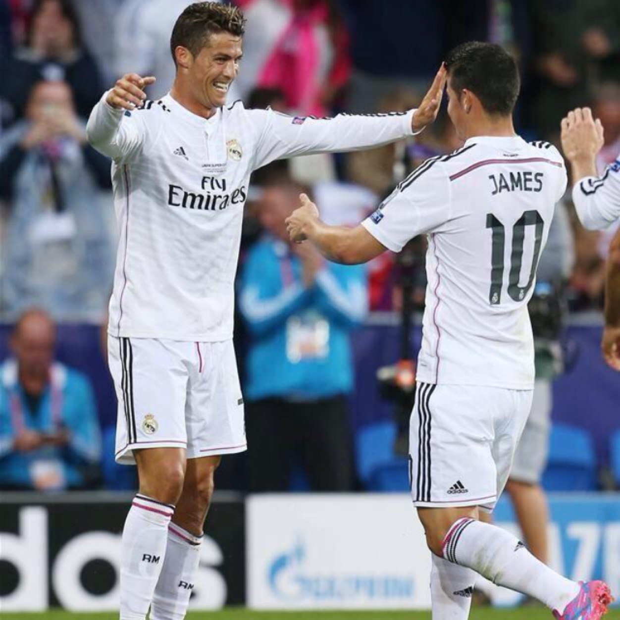 ريتويت ونقل اخبار #ريال_مدريد ، #الهلال