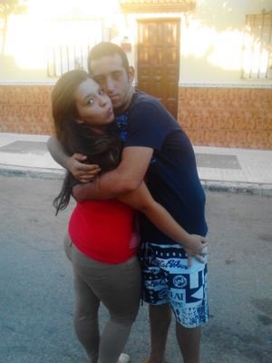 suuper feliiz y muiii enamoradaa de mii gordiitoo!!! quiiero un ∞ a su lado!!! loo amoo
