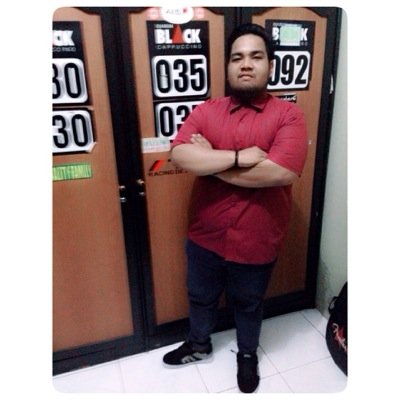 bob_hartawan's profile picture. Kalo nampak klen mobil vios di sekitaran halat berhenti depan warnet tabrakan aja ! Line : bobhartawan Path : bob hartawan ask.fm:bobhartawan IG: bobhartawan