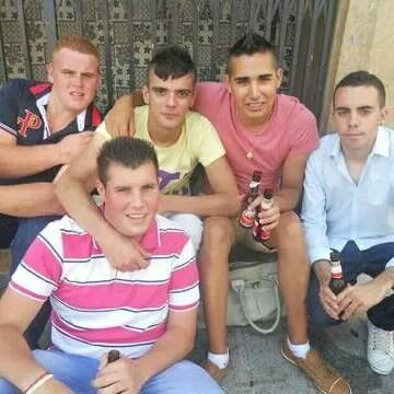 rosco_miguel's profile picture. asi soy yo repartiendo humor